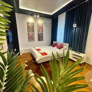 Calea Victoriei Studio By Magic Apartamento