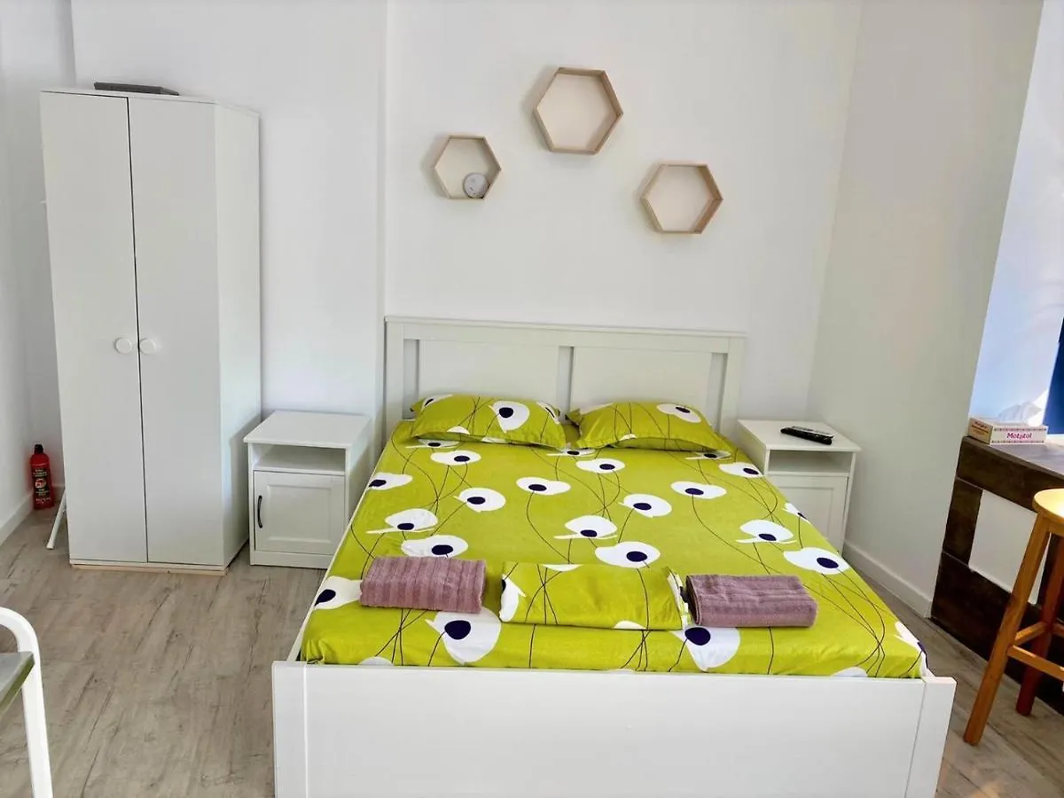 Central Old Town Studio Bucureşti Apartament